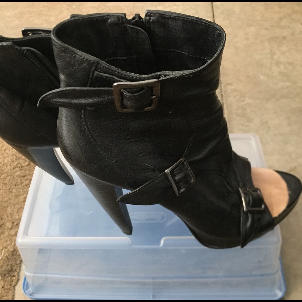 Steve Madden Open Toe Ankle Boot. - image 1